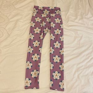 Lavender Magnolia Print Leggings sz M, Laya Active (New Orleans Yoga Apparel)